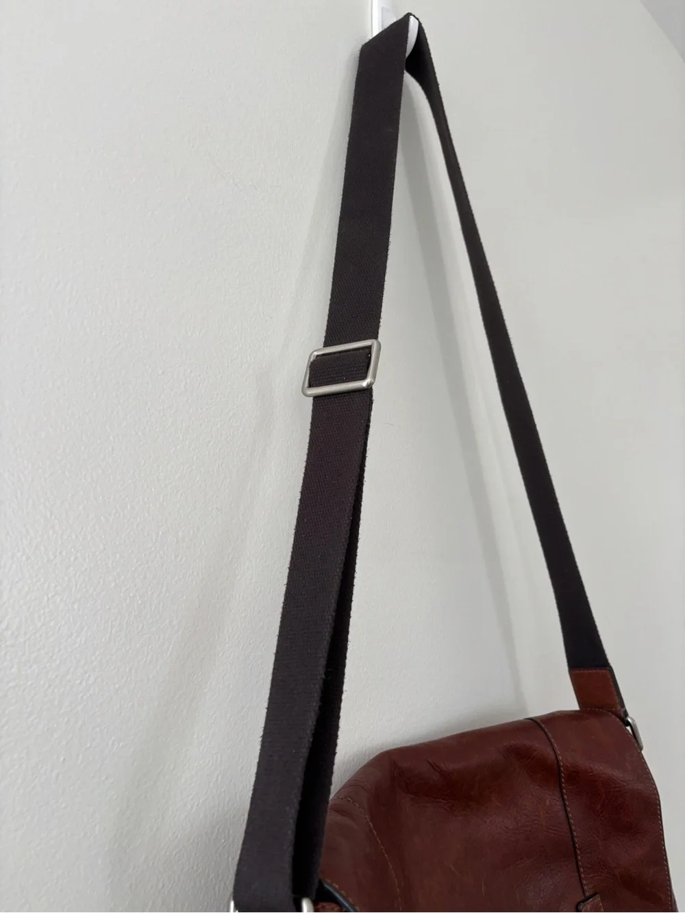 Fossil Leather Messenger Bag Dark Brown Buckle Clasp Briefcase Silver Hardware